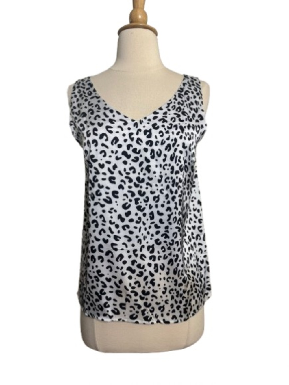 EKOUAER Sleeveless V-Neck Leopard Print Tank Top - Black & White